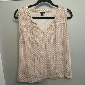 Ann Taylor sleeveless top. MP